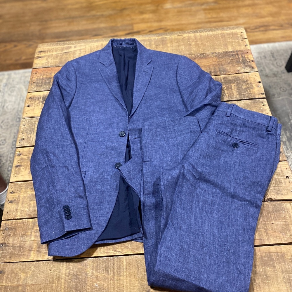 Suit